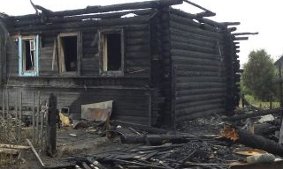 Разбор сгоревшего дома в Первоуральске от 3785 руб. - 2Землекопа-Прв