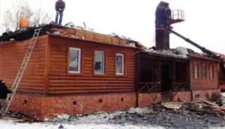 Разбор сгоревшего дома в Первоуральске от 3785 руб. - 2Землекопа-Прв
